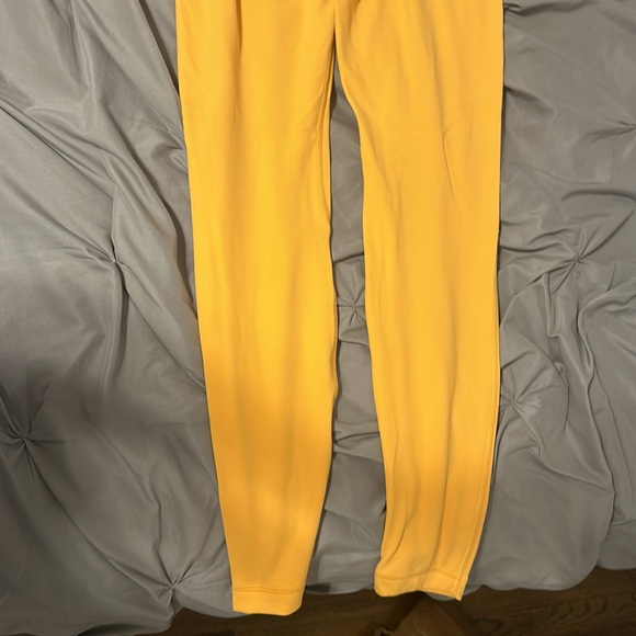 Lululemon leggings - Picture 2 of 4